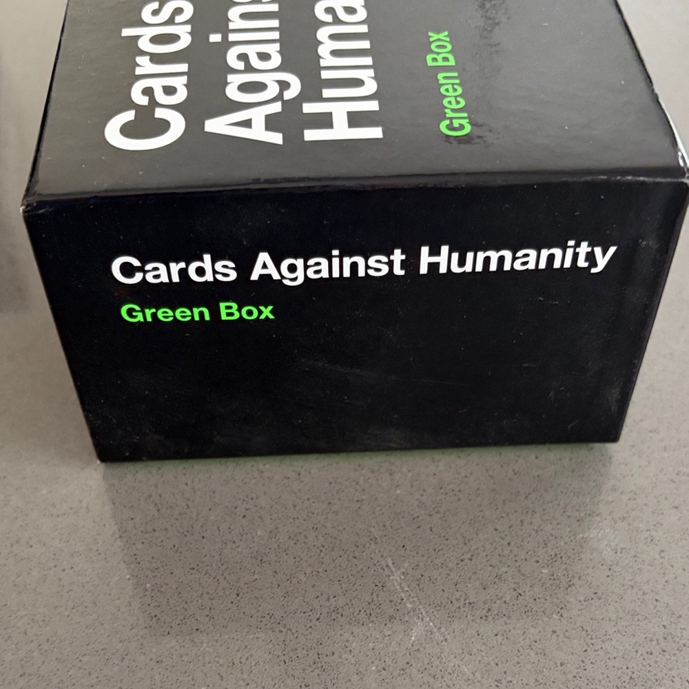 Cards Against Humanity Green Box Expansion - Picture 5 of 7